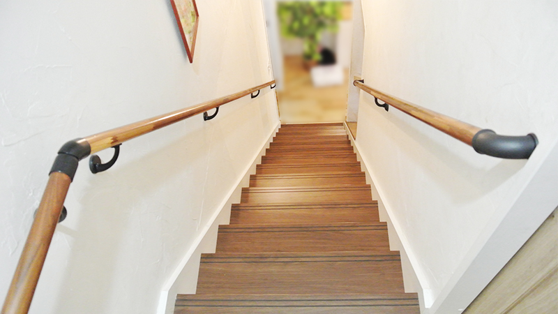 階段は両方につけるべきか？片方に付けるべきか？